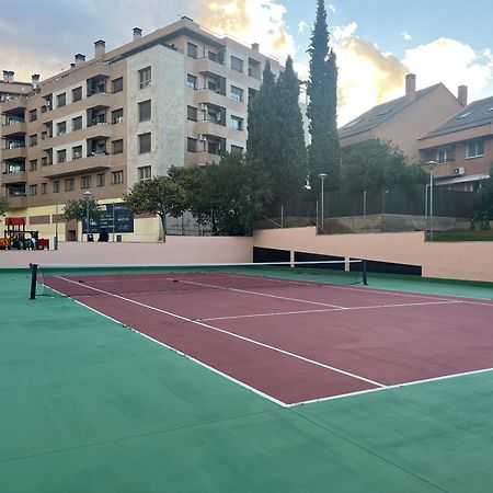 Vila Casa Con Piscina En El Centro Tudela Exteriér fotografie