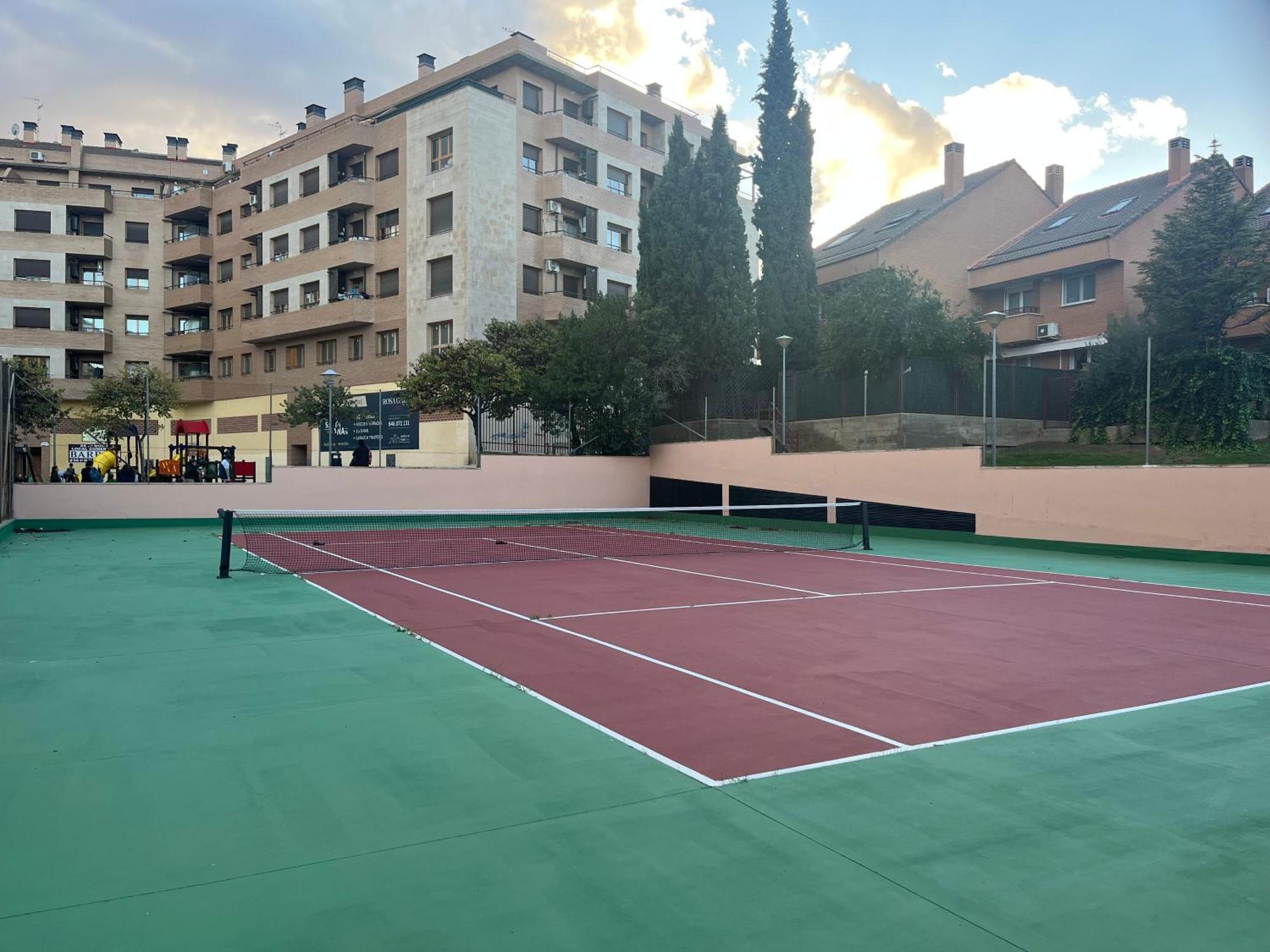 Vila Casa Con Piscina En El Centro Tudela Exteriér fotografie