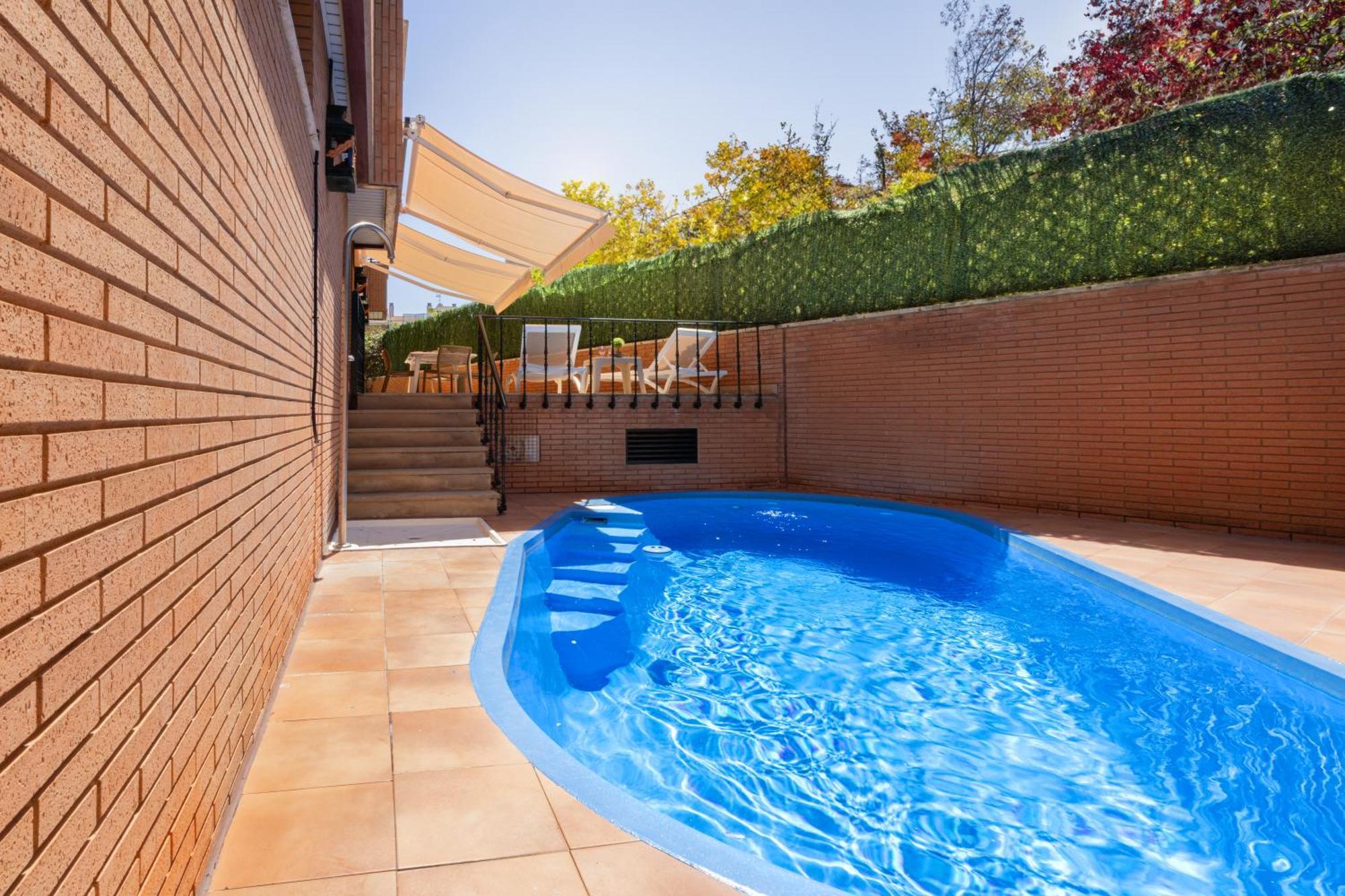 Vila Casa Con Piscina En El Centro Tudela Exteriér fotografie